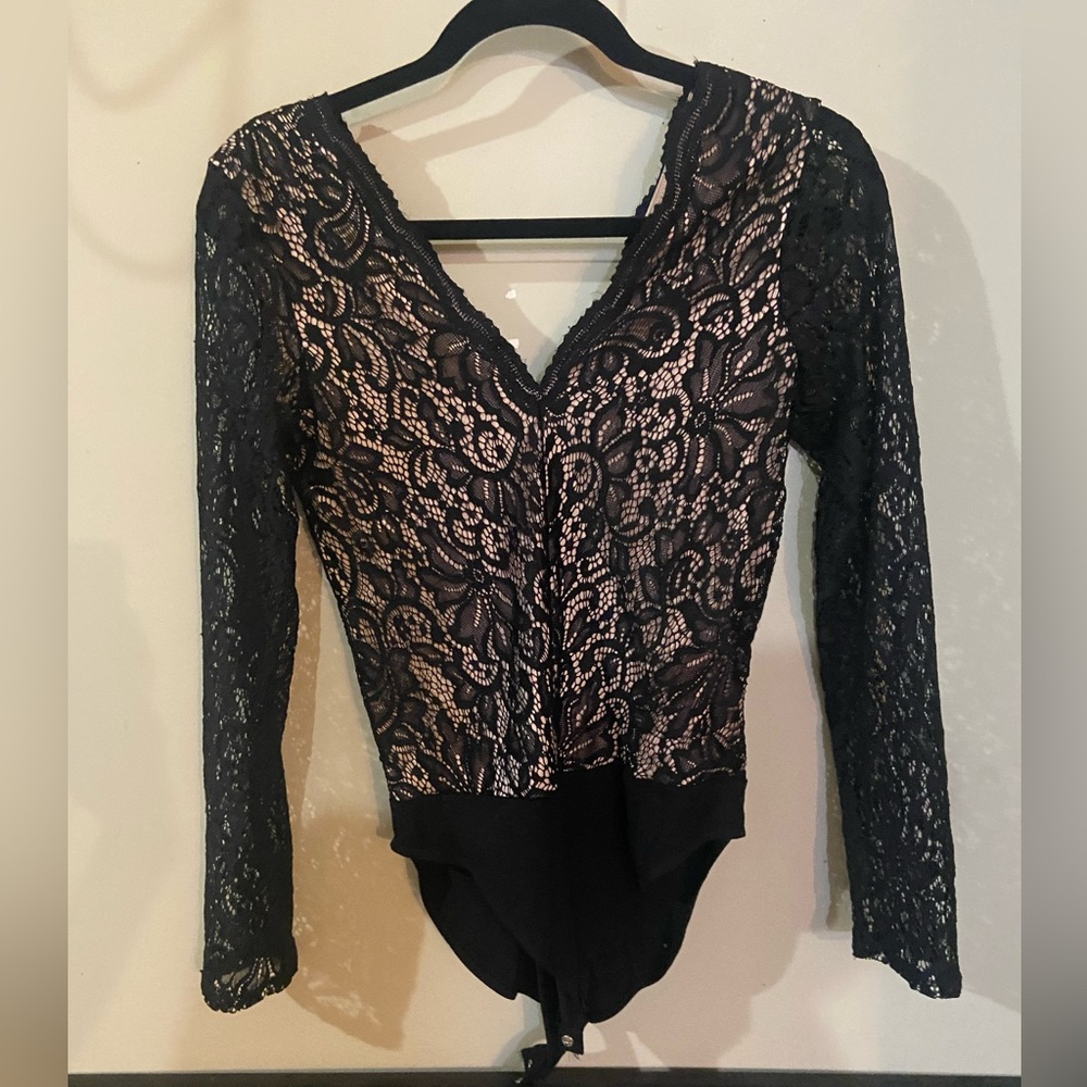 Express black long sleeve lace bodysuit, size Small